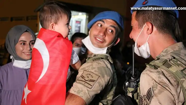 Afrin'den dönen kahraman JÖH'çüler vatanlarına ve sevdiklerine kavuşmanın mutluluğunu yaşadı