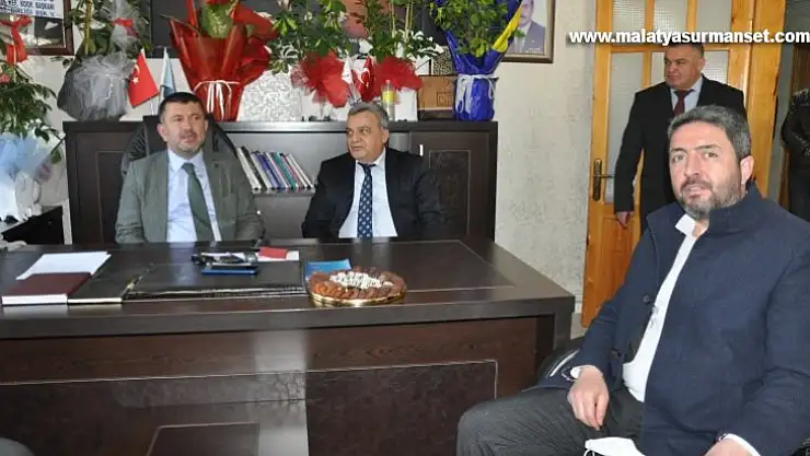 Ağbaba: Atatürk Büstünü Kıranlar Yakalanmalıdır