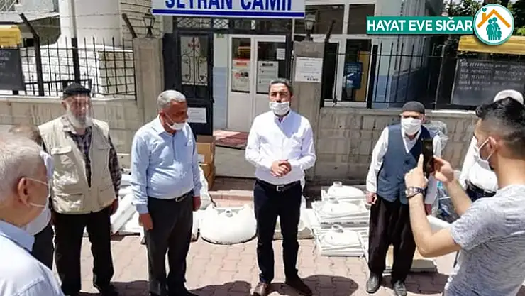 Ağbaba'dan Seyran Camisi'ne Bağış