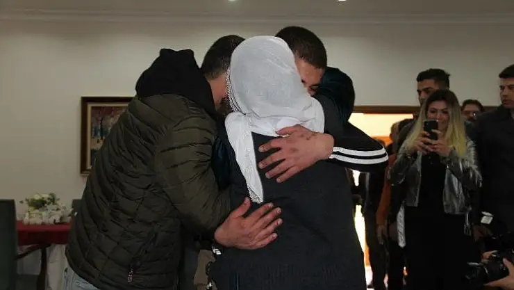 Aileler direniyor, PKK'da çözülmeler devam ediyor