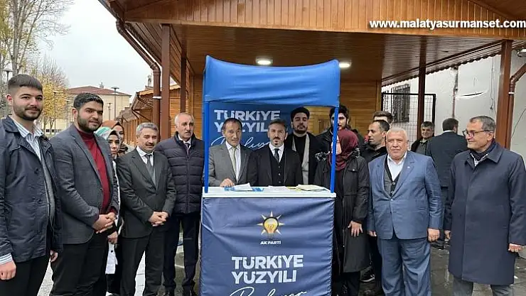 AK Parti 'Türkiye Yüzyılı' standı açtı