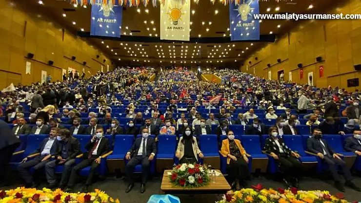 AK Parti Diyarbakır İl Başkanlığı Genişletilmiş İl Danışma Meclisi Toplantısı gerçekleştirildi