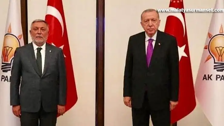 AK Parti İl Başkanı Yıldırım: 'AK Parti, reformlar ve seçim başarılarıyla dolu 21 yılı geride bıraktı'
