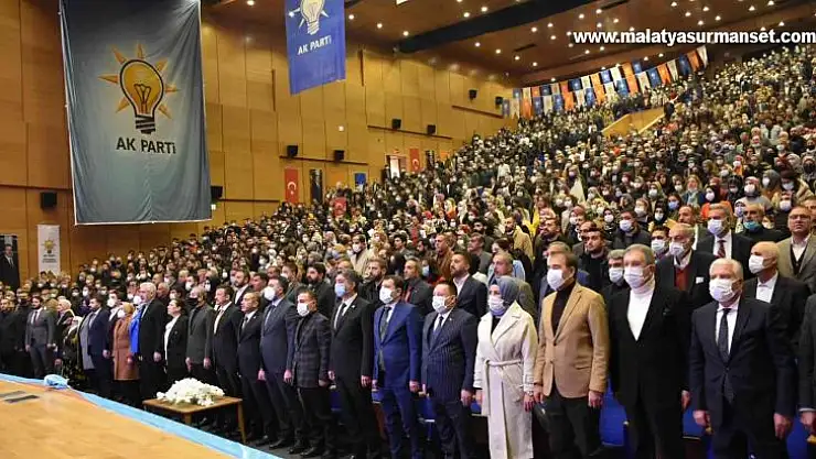 AK Parti'li Dağ: 'CHP herkese mavi boncuk dağıtır, HDP ise Kürtleri sömüren ve çocuklarını ölüme gönderen bir yapıdır'