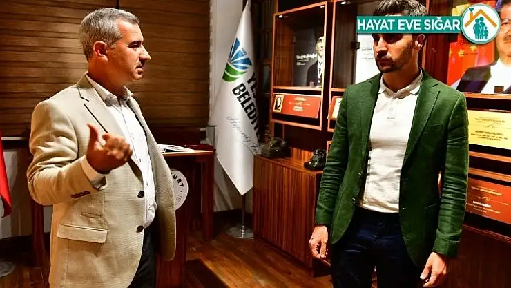 AK Partili Arvas'dan, Yeşilyurt lezzet caddesine tam not