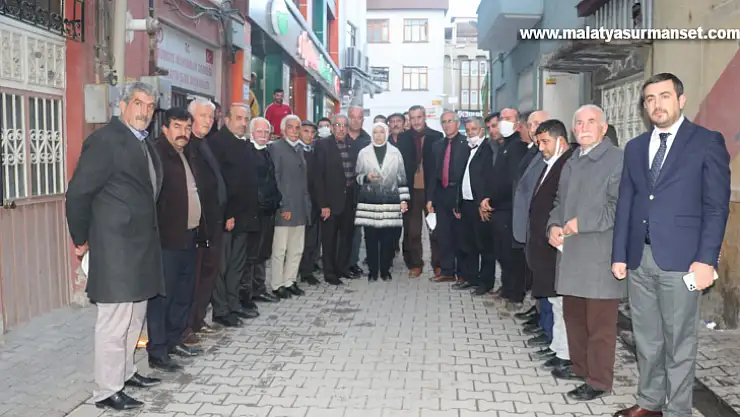 AK Partili Çalık Yapılmak istenen ekonomik darbeyi hep birlikte püskürteceğiz