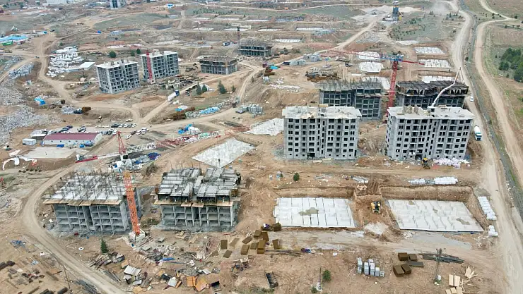 Akoğuz Kışlası'nda İnşaat Çalışmaları Hızla Devam Ediyor