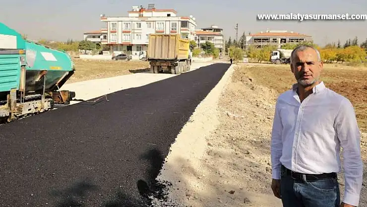 Aktoprak Mahallesi'nde yeni yollar asfaltlanıyor