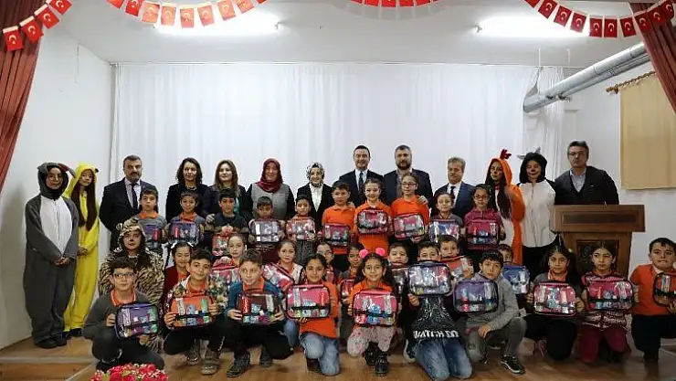 Akyurt Belediyesinden öğrencilere hijyen seti