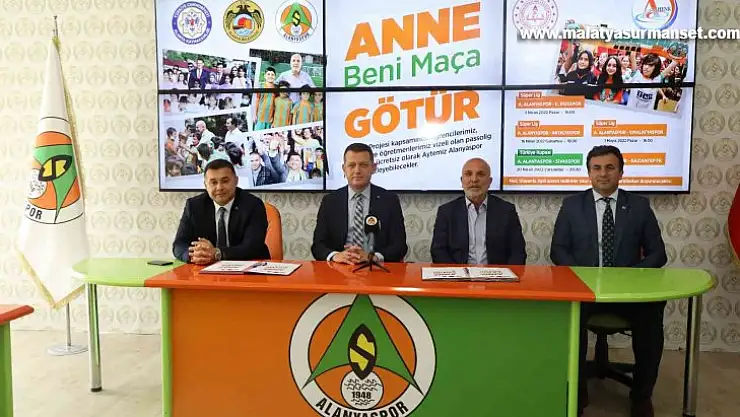 Alanyaspor, 'Anne Beni Maça Götür' projesinde imzalar atıldı