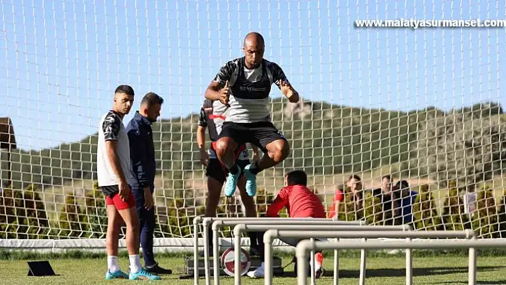 Alanyaspor'un Erciyes kampı başladı