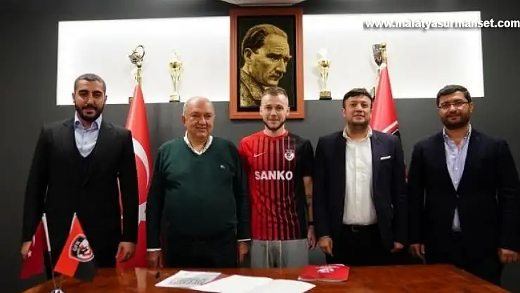 Alexandru Maxim 3 yıl daha Gaziantep FK'da