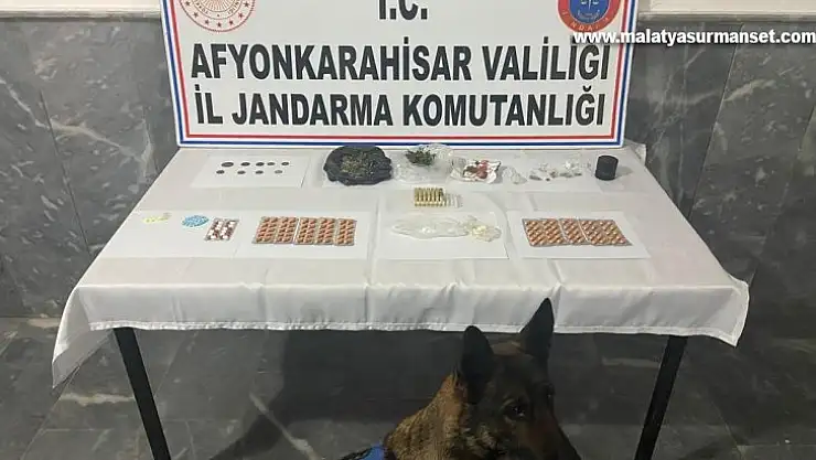 Alkol denetimine gidilen tekel bayisinde uyuşturucu ve tarihi sikke ele geçirildi