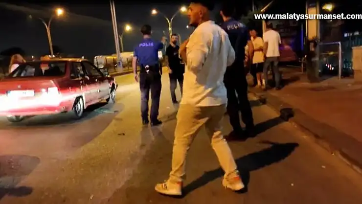 Alkolden ayakta duracak halleri yoktu ama kavga etmeye devam ettiler