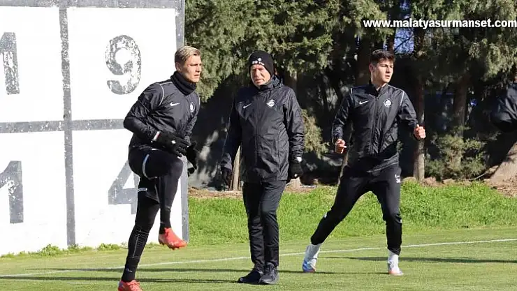 Altay'da Kasımpaşa hazırlıkları sürüyor