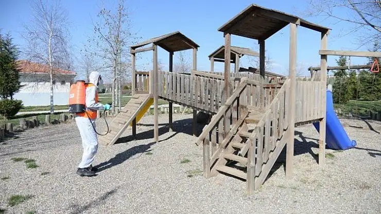 Altındağ'da parklara yoğun bakım