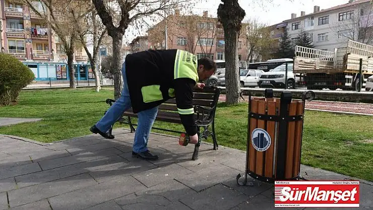Altındağ'da parklardaki banklar kaldırıldı