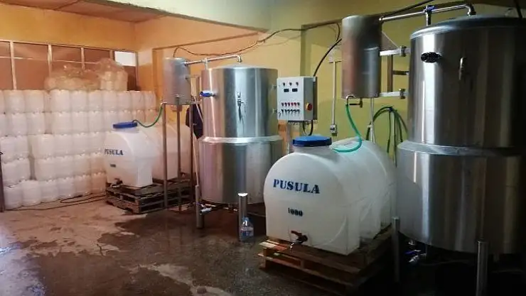 Ankara'da 5 ton sahte içki ele geçirildi