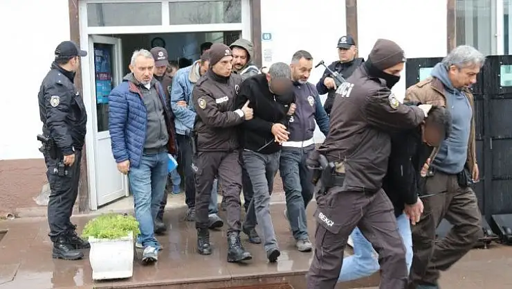 Ankara'da uyuşturucu çetesi çökertildi
