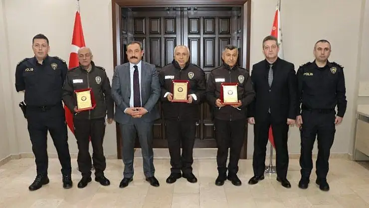 Ankara İl Emniyet Müdürü'nden görevi dolan bekçilere ödül