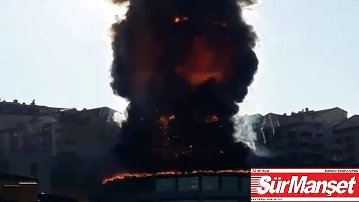 Ankara'nın Mamak ilçesinde bulunan Ali Kuşcu Gökbilim Merkezi'nde yangın çıktı.