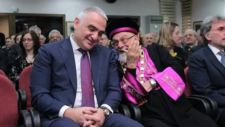 Ankara Üniversitesi, Holokost kurbanlarını andı