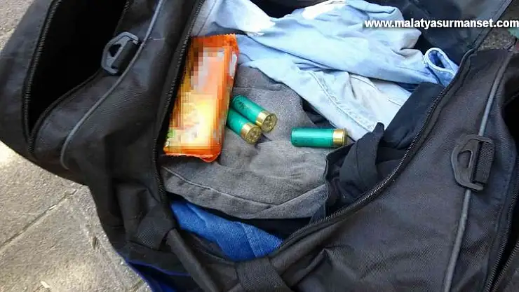 Annesinin evine sığınan kadın, oğlu tarafından vuruldu