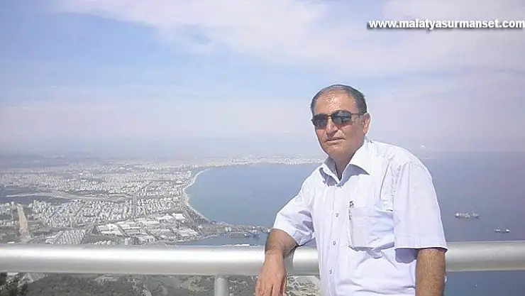 Antalya'da gazeteci evinde ölü bulundu