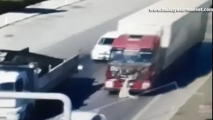 Antalya'da tırın altında kalan yaşlı adam hayatını kaybetti