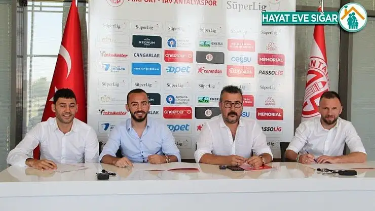 Antalyaspor'da iç transferde 3 imza