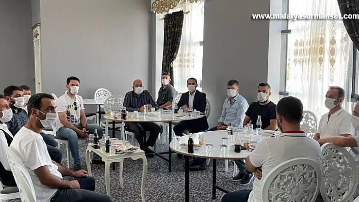 Aşı yapmayan düğünlere alınmayacak