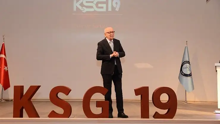 ASO Başkanı Özdebir'den öğrencilere 'girişimci olun' çağrısı