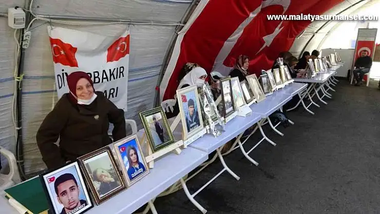 Astım ve şeker hastası anne 923 gündür evladının yolunu gözlüyor