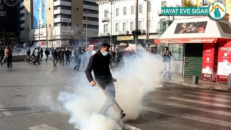 Atina sokakları karıştı