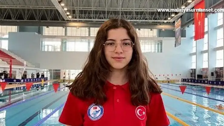 Avrupa sahnesinde ay-yıldızlı 2 sporcu kulaç atacak