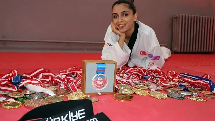 Avrupa şampiyonu milli sporcu İpek Çiğdem, aktif spor hayatını sonlandırdı