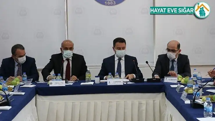 Babacan'dan, HDP'lilere destek