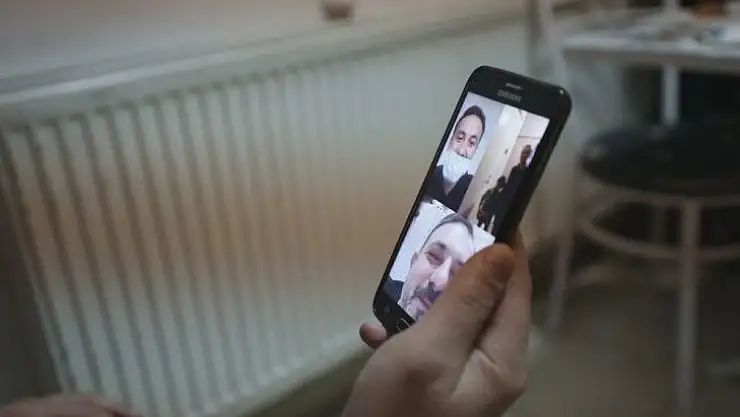 Babası sağlıkçı olan küçük Yağız'ın doğum gününü Başkan Ercan kutladı