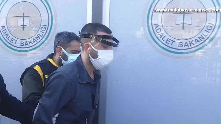 Babasının evine sığınan genç kadını sevgililer günü bahanesiyle kandırmış
