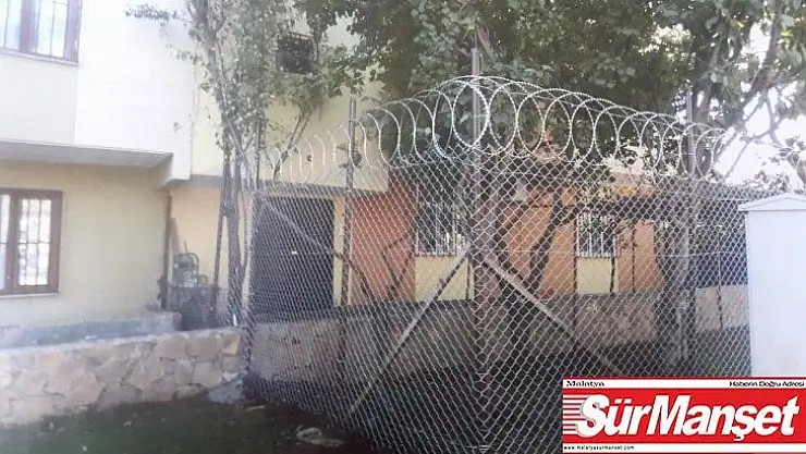 Bağlar Belediyesi, parkların görüntüsünü bozan yapı ve tel örgüleri kaldırıyor