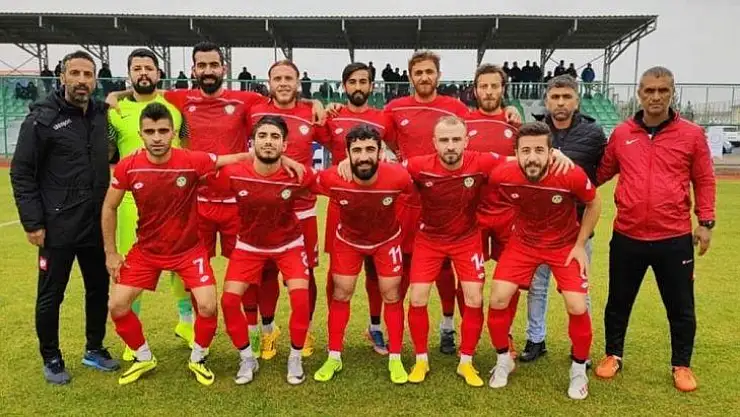 Bağlar Belediyespor son dakikalarda yıkıldı