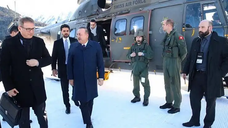 Bakan Çavuşoğlu ve Bakan Pekcan Davos'a geldi