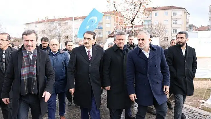 Bakan Dönmez: 'Hasarlı binaların Ocak ayına ait faturalarını 90 gün süre ile erteledik'