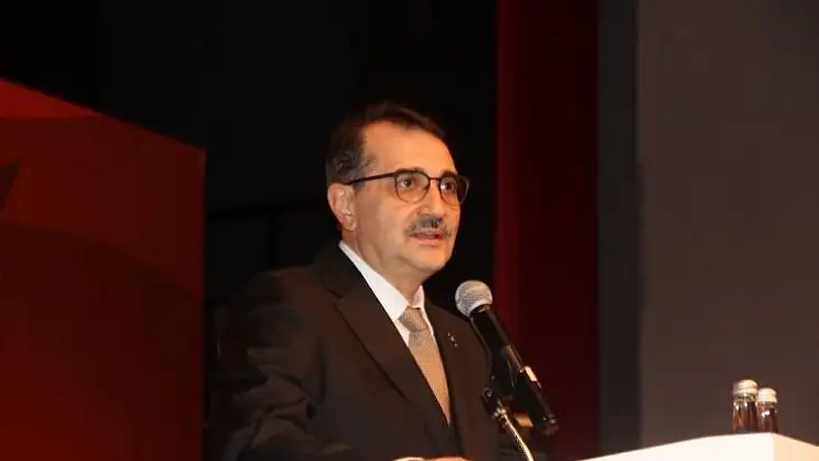 Bakan Dönmez Siyaset Akademisi'nin ilk dersini verdi