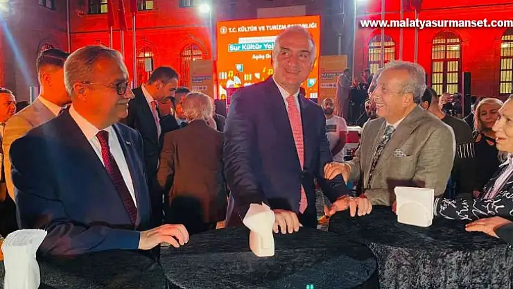 Bakan Ersoy: 'Yüzlerce etkinlik vatandaşlarla buluşacak'