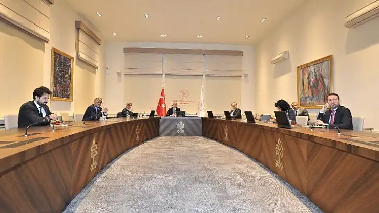 Bakan Ersoy, il müdürleriyle görüştü