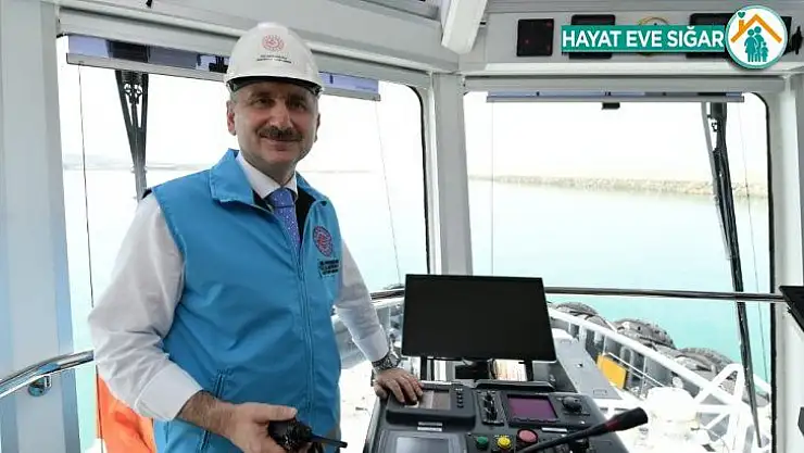 Bakan Karaismailoğlu: '1 Haziran'da ticari yat ve ilkel yapılı ahşap gemi faaliyetlerini başlatıyoruz'