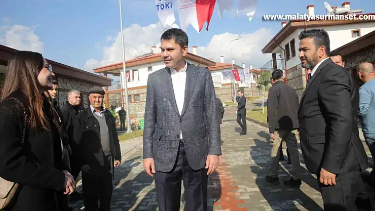 Bakan Kurum: Orta gelirli vatandaşlarımız 4 bin 400 TL'den başlayan taksitle ev sahibi olabilecek