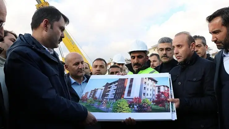 Bakan Kurum: 'Van'da hasar tespiti için tüm birimlerimiz seferber oldu'