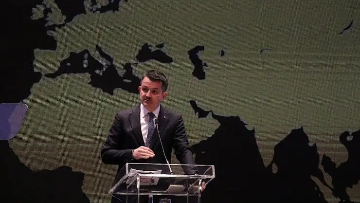 Bakan Pakdemirli: 'Yangına müdahale süresini 12 dakikaya indirdik'